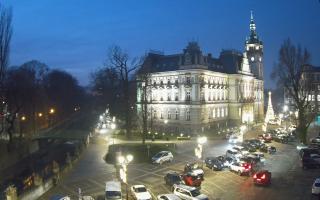 Bielsko-Biała Plac Ratuszowy - 16-12-2025 15:21