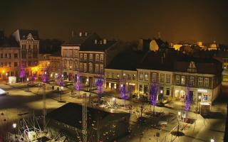 Bielsko-Biała  plac Wojska#2 - 18-12-2025 01:55