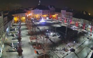 Bielsko-Biala  plac Wojska #3 - 18-12-2025 02:03