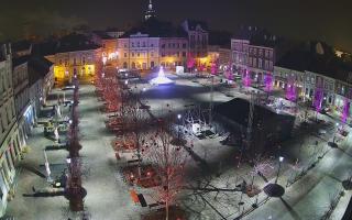 Bielsko-Biala  plac Wojska #3 - 18-12-2025 02:11
