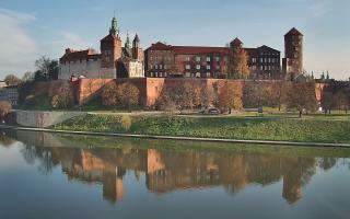 Kraków - Wawel panorama zamku - 02-11-2025 07:48
