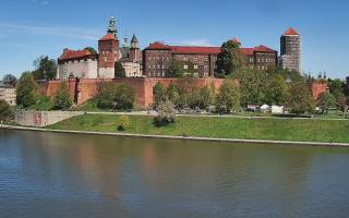 Kraków - Wawel panorama zamku - 28-04-2026 10:56
