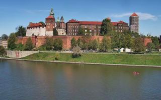 Kraków - Wawel panorama zamku - 28-04-2026 11:34