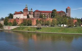 Kraków - Wawel panorama zamku - 28-04-2026 11:42