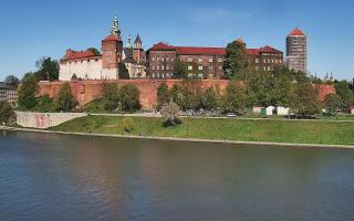 Kraków - Wawel panorama zamku - 28-04-2026 12:35