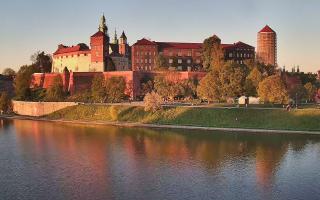 Kraków - Wawel panorama zamku - 28-04-2026 17:16