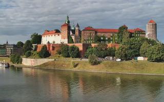 Kraków - Wawel panorama zamku - 15-06-2026 15:35