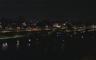 Kraków widok na Most Grunwaldzki - 01-11-2025 22:11