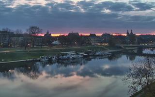 Kraków widok na Most Grunwaldzki - 02-11-2025 05:01