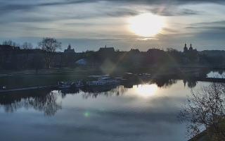 Kraków widok na Most Grunwaldzki - 02-11-2025 06:09