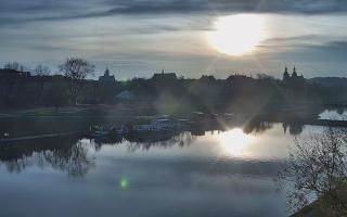 Kraków widok na Most Grunwaldzki - 02-11-2025 06:17