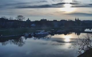 Kraków widok na Most Grunwaldzki - 02-11-2025 06:32