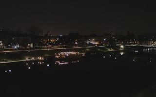 Kraków widok na Most Grunwaldzki - 22-03-2026 01:17