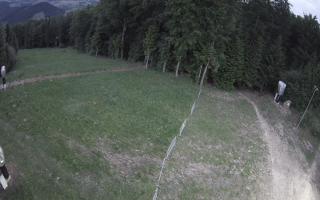 Kasina Wielka - widok z górnej s - 12-06-2026 19:14