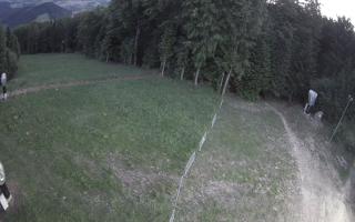 Kasina Wielka - widok z górnej s - 13-06-2026 02:03