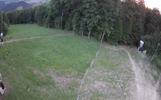 Kasina Wielka - widok z górnej s - 13-06-2026 02:24