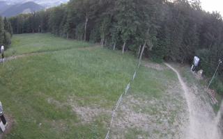 Kasina Wielka - widok z górnej s - 27-06-2026 02:21