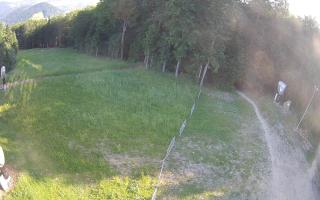 Kasina Wielka - widok z górnej s - 27-06-2026 05:19