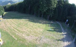 Kasina Wielka - widok z górnej s - 30-07-2026 06:42