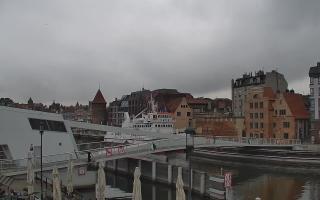 Gdańsk - Motława- most - 17-03-2026 08:33