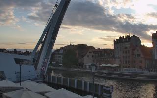 Gdańsk - Motława- most - 12-06-2026 18:43