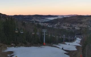 Zwardoń ski górna stacja - 13-12-2025 06:39
