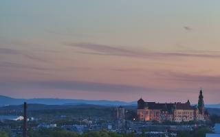 Kraków - rondo Mogilskie - 28-04-2026 18:14