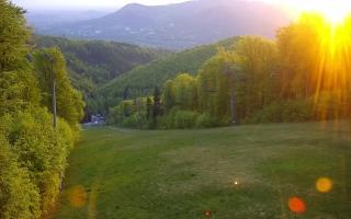 Poniwiec ski Ustroń - 03-05-2025 03:41