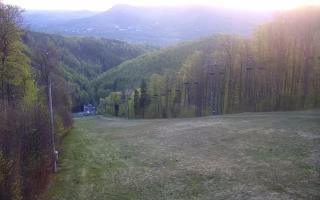 Poniwiec ski Ustroń - 03-05-2026 03:18