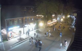 Krupówki Dolne - widok na deptak - 02-08-2025 19:38
