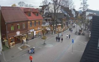 Krupówki Dolne - widok na deptak - 02-11-2025 14:26