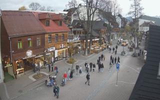 Krupówki Dolne - widok na deptak - 02-11-2025 14:41