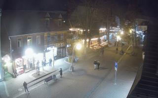 Krupówki Dolne - widok na deptak - 02-11-2025 18:16