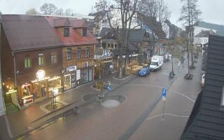 Krupówki Dolne - widok na deptak - 03-11-2025 07:05