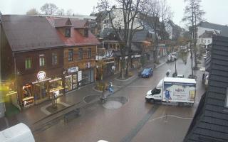 Krupówki Dolne - widok na deptak - 03-11-2025 08:22