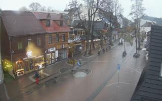 Krupówki Dolne - widok na deptak - 03-11-2025 09:08