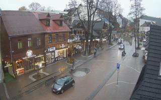 Krupówki Dolne - widok na deptak - 03-11-2025 11:36