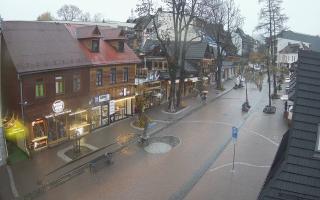 Krupówki Dolne - widok na deptak - 03-11-2025 12:53