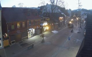 Krupówki Dolne - widok na deptak - 13-12-2025 06:04