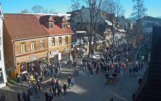 Krupówki Dolne - widok na deptak - 13-12-2025 11:42