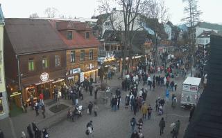 Krupówki Dolne - widok na deptak - 13-12-2025 14:15