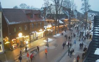 Krupówki Dolne - widok na deptak - 29-01-2026 15:23