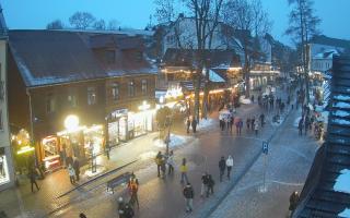 Krupówki Dolne - widok na deptak - 29-01-2026 15:38