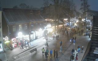 Krupówki Dolne - widok na deptak - 29-01-2026 18:42