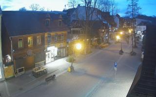 Krupówki Dolne - widok na deptak - 28-04-2026 02:54