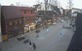 Krupówki Dolne - widok na deptak - 28-04-2026 17:39