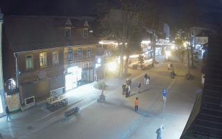 Krupówki Dolne - widok na deptak - 30-04-2026 19:36