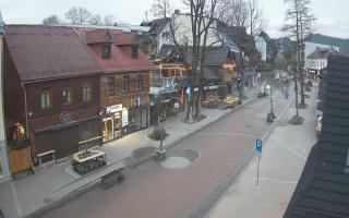 Krupówki Dolne - widok na deptak - 01-05-2026 03:32