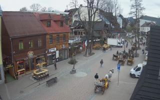 Krupówki Dolne - widok na deptak - 01-05-2026 06:52