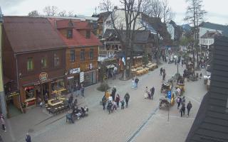 Krupówki Dolne - widok na deptak - 01-05-2026 08:55